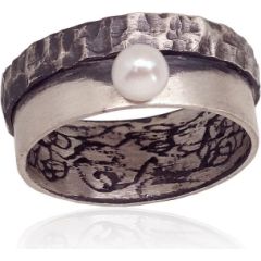 Серебряное кольцо #2101739(Matt+POx-MattBk)_PE, Серебро	925°, оксид (покрытие), Жемчуг , Размер: 18.5, 5.2 гр.