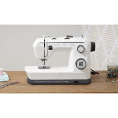 Husqvarna Onyx 25 sewing machine