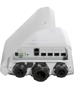 Switch|MIKROTIK|1x10Base-T / 100Base-TX / 1000Base-T|4xSFP+|1xConsole|CRS305-1G-4S+OUT