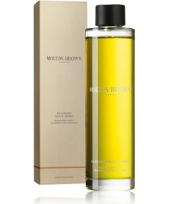 Molton Brown Re-Charge Black Pepper mājas smarža 150ml