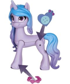 Hasbro My Little Pony: Hoof to Heart - Izzy Moonbow Unicorn Tea Party (F6112)