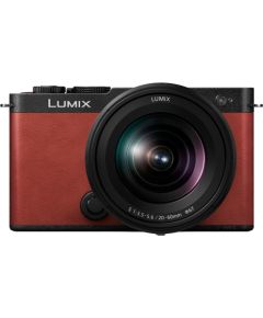 Panasonic Lumix DC-S9 + 20-60mm, crimson red