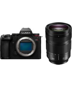 Panasonic Lumix DC-S5 II + 24-105mm