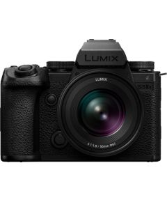 Panasonic Lumix DC-S5 IIX + 50mm