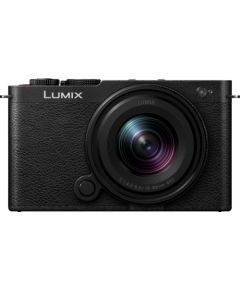 Panasonic Lumix DC-S9 + 18-40mm, jet black