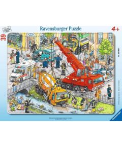 Ravensburger Frame Puzzle 39 pc A Rescue Mission