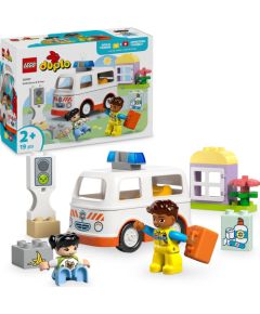 Lego Duplo Karetka z kierowcą (10447)