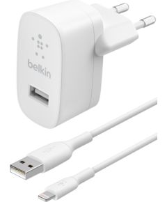 Сетевая зарядка Belkin Boost Charge USB-A 12W + Lightning Cable белая