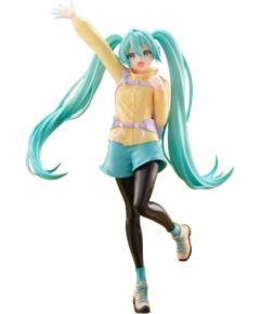 Bandai BANPRESTO HATSUNE MIKU HOLIDAY MEMORIES - MOUNTAIN CLIMBING