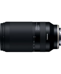 Tamron 70-300mm f/4.5-6.3 Di III RXD lens for Sony