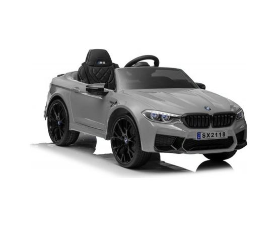 Vienvietīgs elektromobilis BMW M5, lakots sudraba krāsā