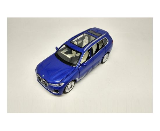 MSZ Miniatūrais modelis - BMW X7, 1:32