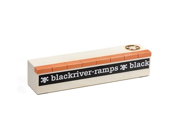 Blackriver Brick Box Fingerboard Ramp