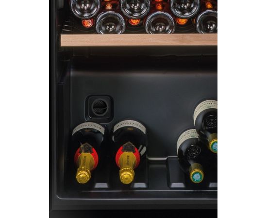 Ageing wine cabinet La Sommeliere CTVNE147