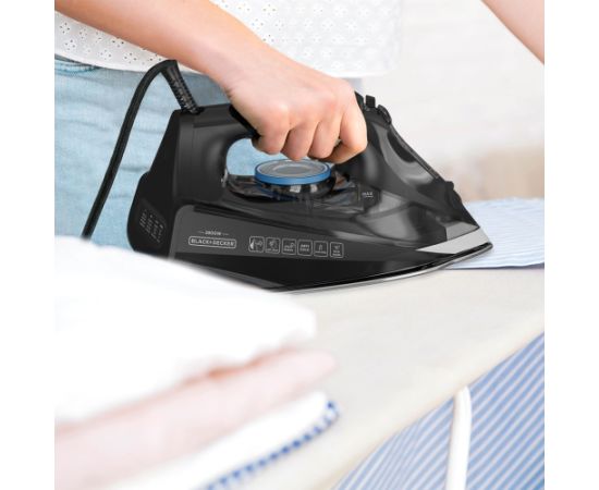 Black+Decker steam iron BXIR2805E