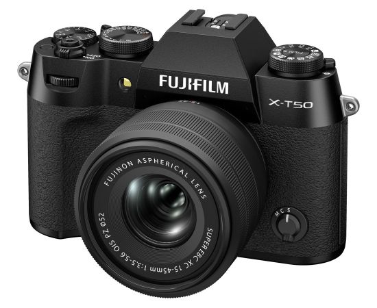 Fujifilm X-T50 + XC 15–45 mm MILC 40,2 MP X-Trans CMOS 5 HR 7728 x 5152 pikseļi, melns