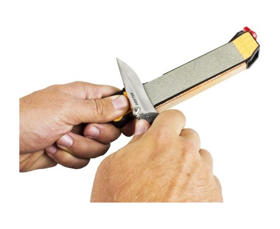 WORK SHARP GUIDED FIELD Sharpener