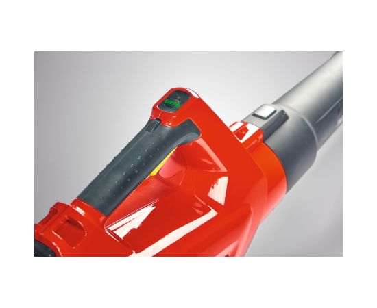 WOLF-Garten LYCOS 40/740 B cordless leaf blower set, leaf blower (red/black, Li-ion battery 5.0 Ah)