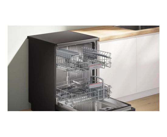 Bosch Series 4 SMS4EKC06E freestanding dishwasher Black E