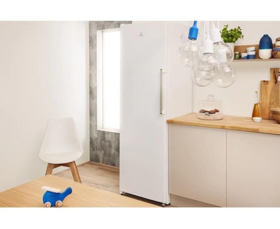 Indesit UI6 F2T W Vertikālā saldētava 167cm