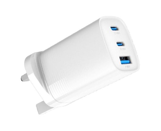 Evelatus   65W Max Fast Charger UK USB-C1/USB-C1/USB-A White