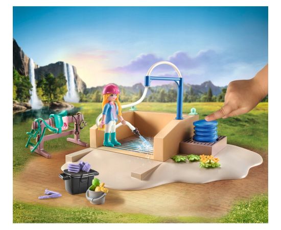 Playmobil Zestaw z figurkami Horses 71354 Isabella i Lioness z myjnią dla koni