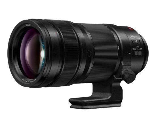 Panasonic Lumix S PRO 70-200mm f/2.8 O.I.S. lens