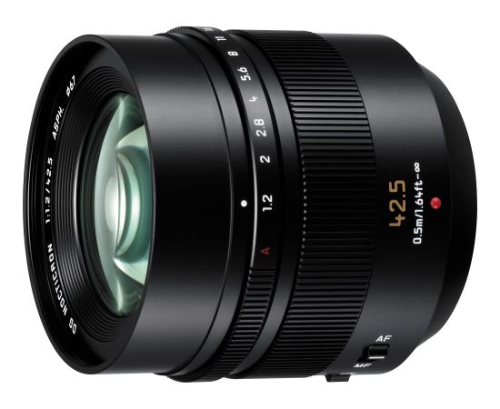 Panasonic Leica DG Nocticron 42,5мм f/1.2 ASPH. Power O.I.S. объектив, черный