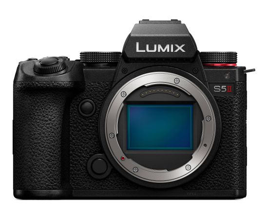 Panasonic Lumix DC-S5 II + 14-28mm