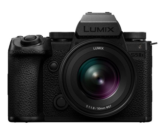 Panasonic Lumix DC-S5 IIX + 50mm