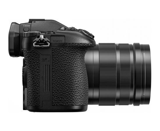 Panasonic Lumix DC-G9 + 12-60mm f/2.8-4.0 Kit