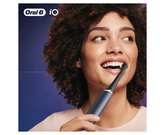 Oral-B Replaceable Toothbrush Heads iO Ultimate Clean 4, Black