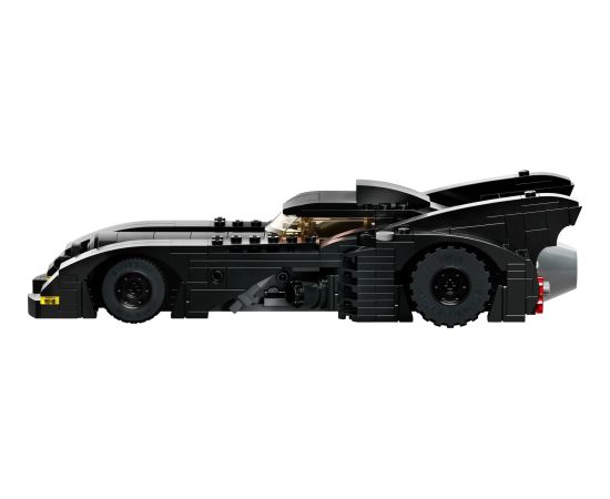 LEGO BATMAN 76252 Batcave – Shadow Box