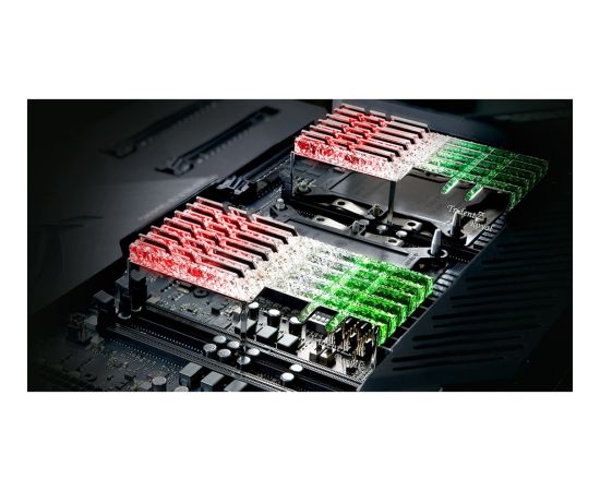 G.Skill DDR4 32GB 4266- CL - 19 TZ Royal Silver Dual Kit - F4-4266C19D-32GTRS