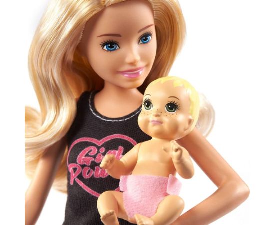 Mattel Lalka Barbie Barbie Barbie Opiekunka Lalka + bobas + akcesoria GRP10_GRP13