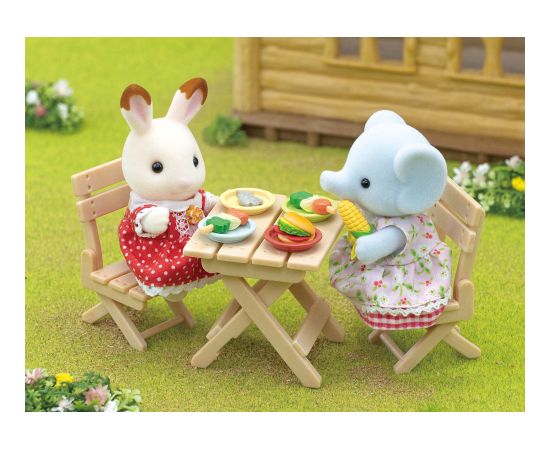 SYLVANIAN FAMILIES Набор Пикник с барбекью для друзей