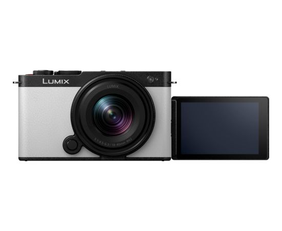 Panasonic Lumix DC-S9 + 18-40mm, smokey white