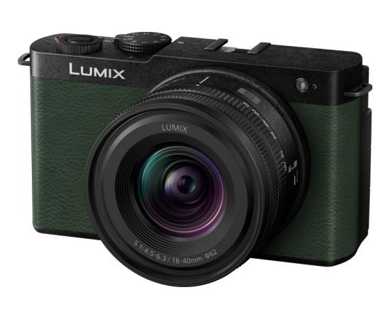 Panasonic Lumix DC-S9 + 18-40mm, dark olive