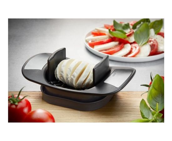 GEFU 12371 shaped food cutter Black