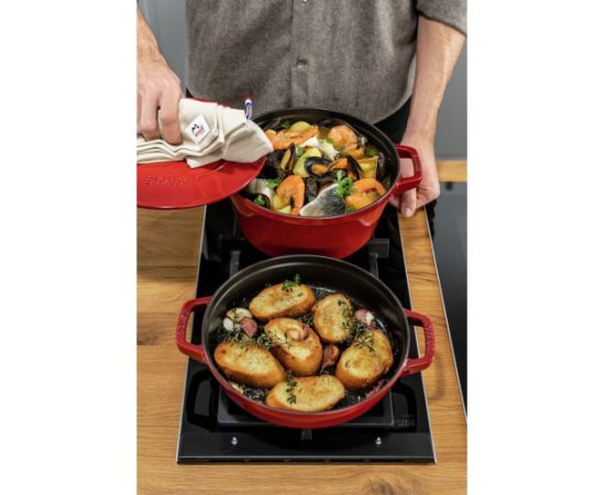 Zwilling Staub La Cocotte Round Cast iron Casserole baking dish -- SET OF 3 PIECES