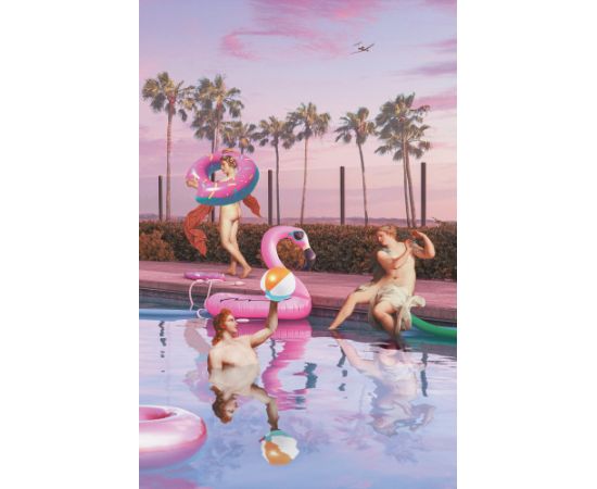 Ravensburger puzzle 200 pc Aphrodite Pool Party