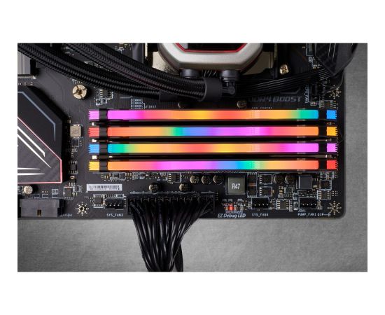 Corsair DDR4 - 64 GB -3600 - CL - 18 - Quad-Kit, RAM (black, CMW64GX4M4D3600C18, Vengeance RGB PRO)