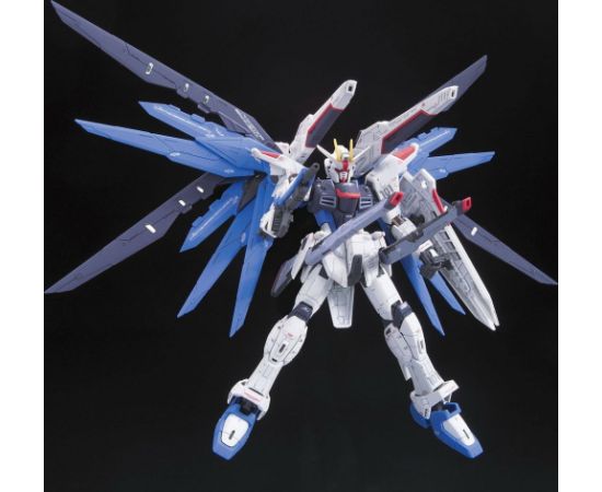 Bandai RG 1/144 FREEDOM GUNDAM