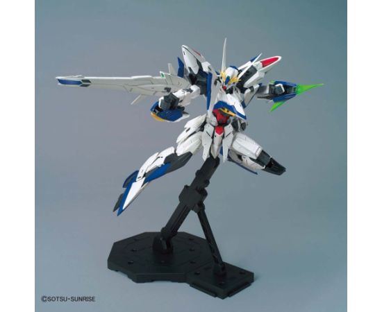 Bandai MG 1/100 ECLIPSE GUNDAM