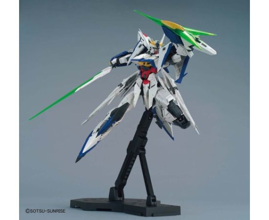 Bandai MG 1/100 ECLIPSE GUNDAM