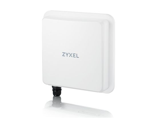 Zyxel Nebula FWA710 wireless router Multi-Gigabit Ethernet Dual-band (2.4 GHz / 5 GHz) 5G White