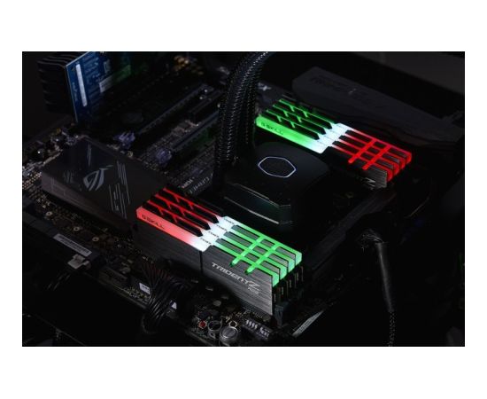 G.Skill DDR4 64GB 4266- CL - 19 Trident Z RGB Dual Kit - F4-4266C19D-64GTZR