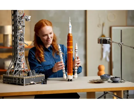 LEGO Icons NASA Artemis palaišanas sistēma (10341)