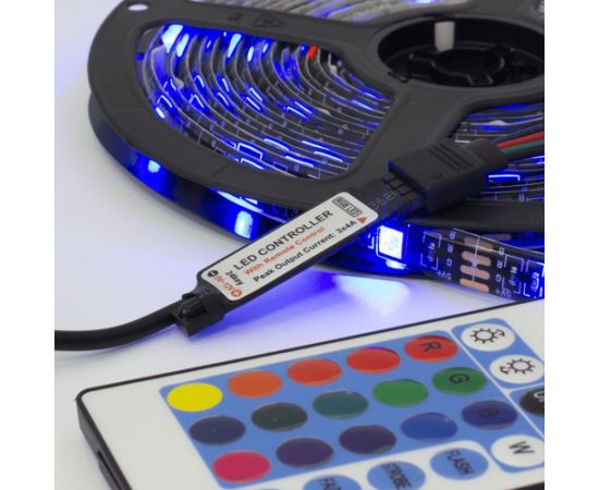 White Shark LED-03 Helios RGB Led StripSet 3m LED gaismas lenta