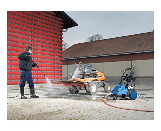 Nilfisk MC 5M-220/1130 XT 400/3/50 EU pressure washer Upright Electric 1130 l/h 7400 W Black, Blue